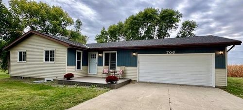 706 Maple St, Danube, MN, 56230 | Card Image