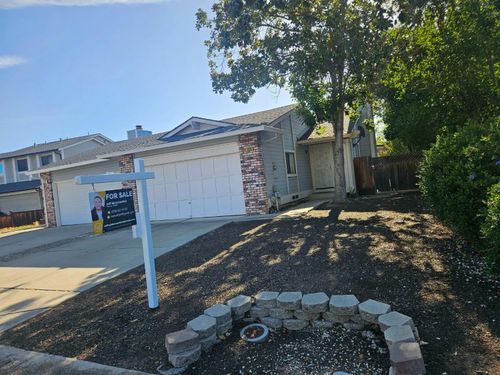 756 Heather Pl, Brentwood, CA, 94513-1200 | Card Image