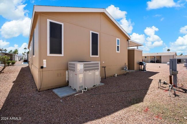 67 - 10936 E Apache Trl, House other with 2 bedrooms, 2 bathrooms and null parking in Apache Junction AZ | Image 18