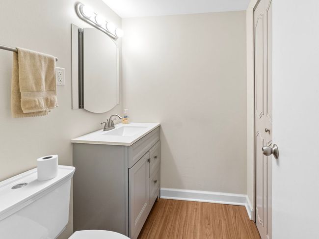 APT-204 - 1060 N Mill St, Condo with 2 bedrooms, 2 bathrooms and 1 parking in Naperville IL | Image 15