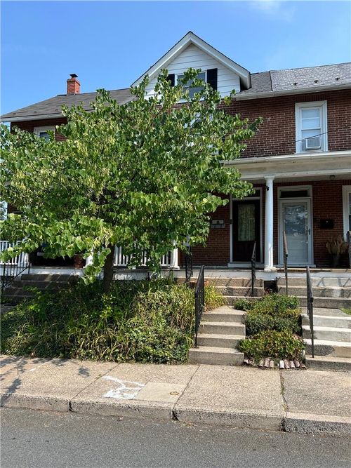 333 E Landis St, Coopersburg, PA, 18036-1519 | Card Image