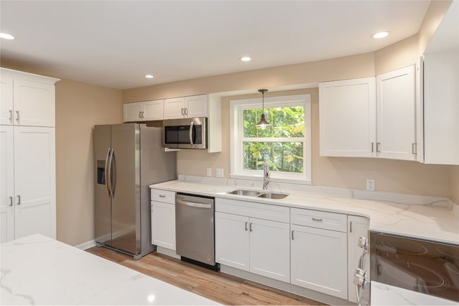 19 Indian Falls Way, House other with 3 bedrooms, 3 bathrooms and null parking in Lake Toxaway NC | Image 22