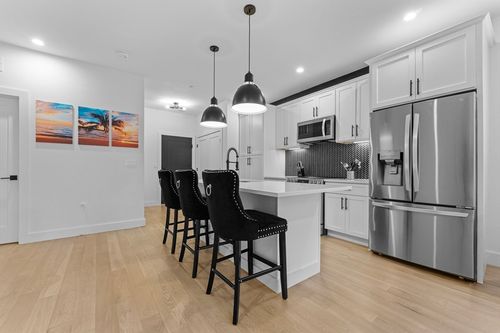 apt-2-68 Armandine St, Boston, MA, 02124-5079 | Card Image