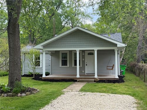 230 Hunter Ave, Munroe Falls, OH, 44262-1714 | Card Image