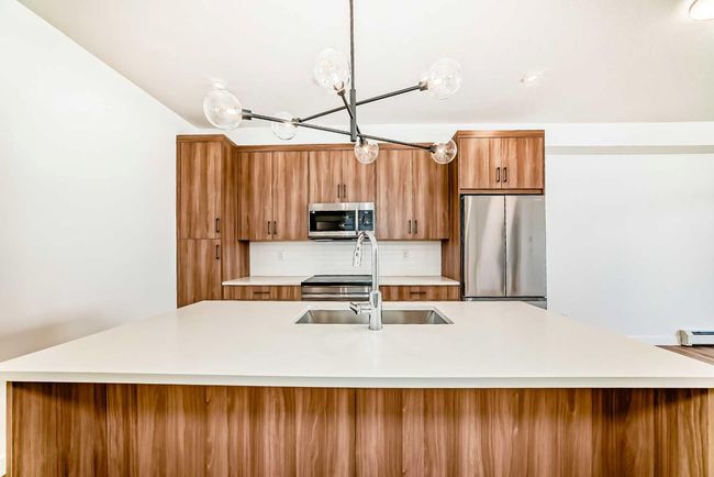 8202 - 1802 Mahogany Boulevard Se, Condo with 1 bedrooms, 2 bathrooms and 1 parking in Calgary AB | Image 6