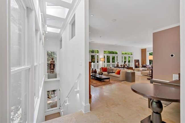 400 Old Ivy Rd Ne, House other with 6 bedrooms, 6 bathrooms and 3 parking in Atlanta GA | Image 34