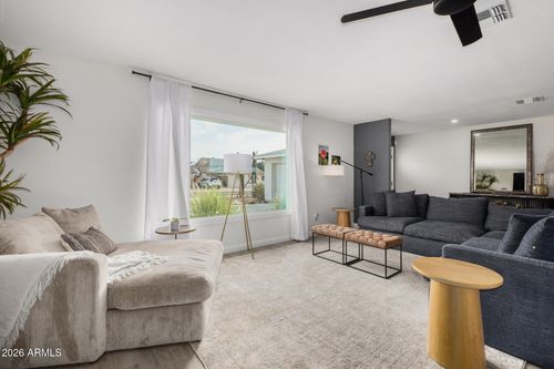 8756 E Valley Vista Dr, Scottsdale, AZ, 85250-5831 | Card Image