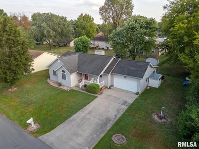 2219 Jennifer Lane, House other with 3 bedrooms, 2 bathrooms and null parking in Marion IL | Image 2