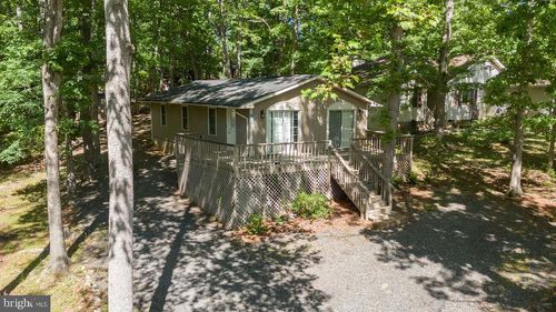 207 Creekside Dr, LOCUST GROVE, VA, 22508-5422 | Card Image