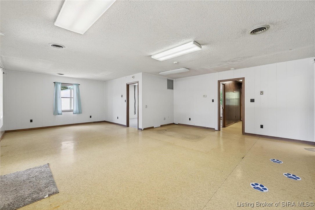 Residential in Bloomfield 4