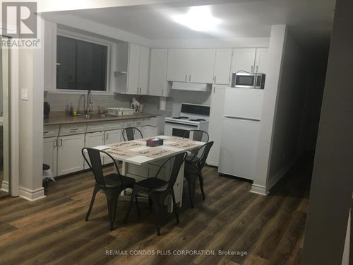 2-449 Wilson Avenue, Toronto (Clanton Park), ON, M3H1T5 | Card Image