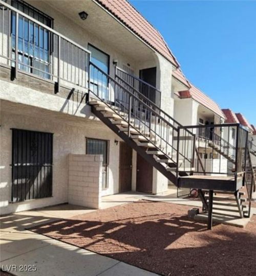 232-4300 N Lamont St, Las Vegas, NV, 89115-2430 | Card Image