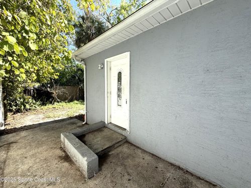 b-415 S Robbins Ave, Titusville, FL, 32796-7604 | Card Image