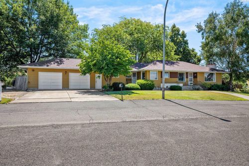 505 Bell Ln, Saint John, WA, 99171-9677 | Card Image