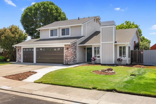 5100 Castlemaine Dr, Salida, CA, 95368-9269 | Card Image
