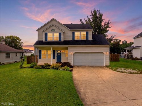 5212 Fenn Rd, Medina, OH, 44256-8348 | Card Image