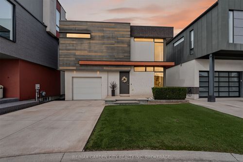 12 1/2 Beamer Crt, Thorold, ON, L2V0C9 | Card Image