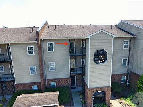 123 W End Pl, Nashville, TN, 37205-2362 | Card Image