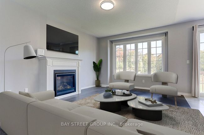 2433 Equestrian Cres, House other with 4 bedrooms, 4 bathrooms and 4 parking in Oshawa ON | Image 4