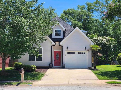 563 Clairidge Dr, Boiling Springs, SC, 29316-5382 | Card Image