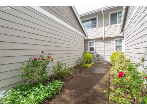 14217 Sw Barrows Rd, Beaverton, OR, 97007-6131 | Card Image