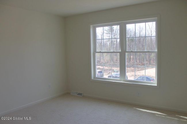 37 Jack Dr, House other with 3 bedrooms, 3 bathrooms and 4 parking in Mechanicville NY | Image 11