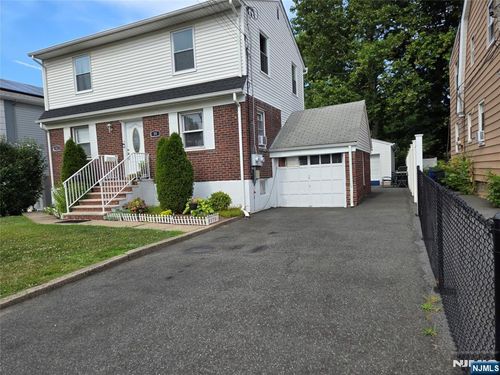 15-13-15 Grant St, Elmwood Park, NJ, 07407-2235 | Card Image