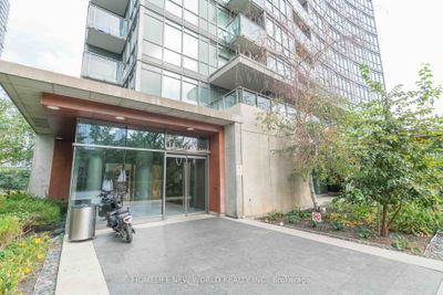 3216 - 11 Brunel Crt, Condo with 1 bedrooms, 1 bathrooms and null parking in Toronto ON | Image 2