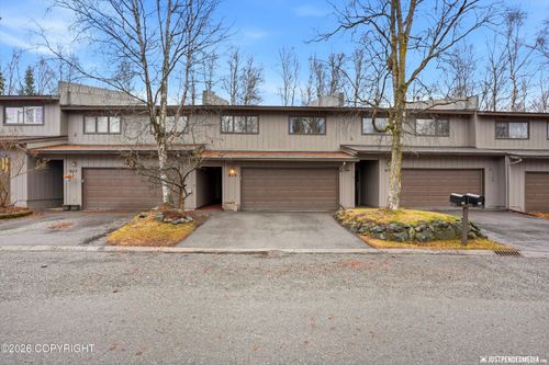 629 Highlander Cir, Anchorage, AK, 99518-2619 | Card Image