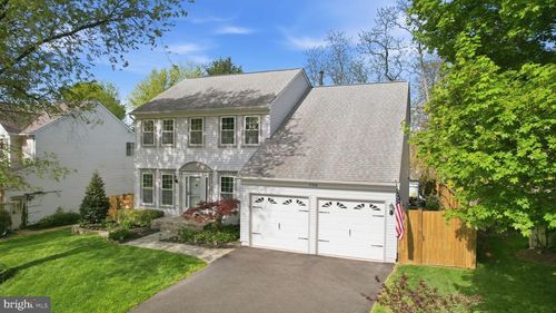 17241 Pickwick Dr, PURCELLVILLE, VA, 20132-3141 | Card Image