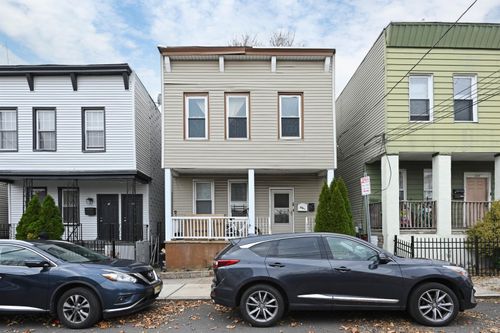 241 Randolph Ave, Jersey City, NJ, 07304-2719 | Card Image