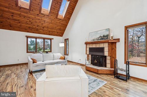 108 Carriage Ln, QUEENSTOWN, MD, 21658-1342 | Card Image