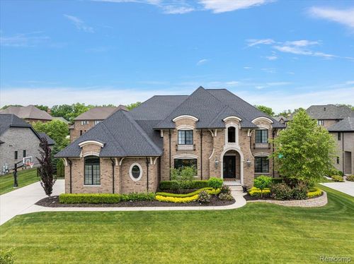 3610 Piccadilly Dr, Rochester Hills, MI, 48309-4535 | Card Image