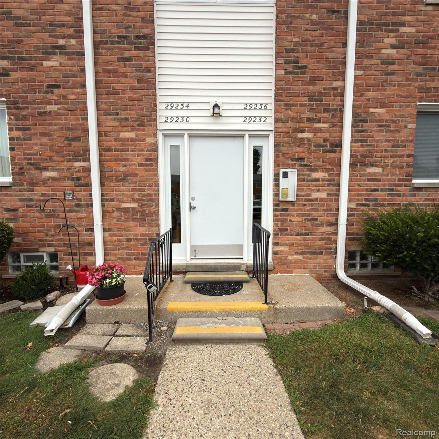 Residential in Warren
