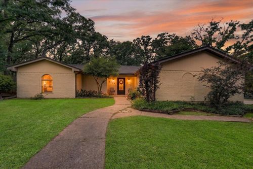 5714 Cherrywood Ln, Arlington, TX, 76016-1501 | Card Image