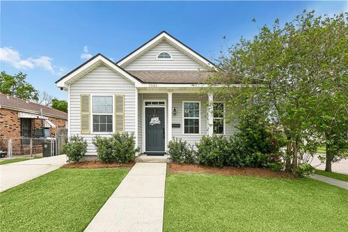 1381 Harrison Ave, New Orleans, LA, 70122-1676 | Card Image