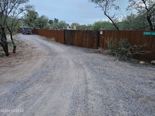 15811 N Twin Lakes Dr, Catalina, AZ, 85739-8895 | Card Image