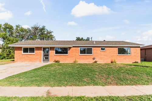609 Sw 16th St, Seminole, TX, 79360 | Card Image