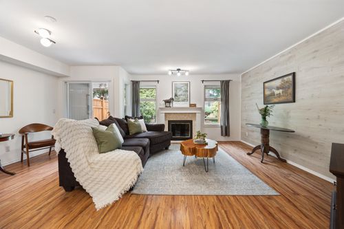 126-9045 Walnut Grove Dr, Langley, BC, V1M2E1 | Card Image