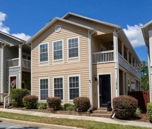 11572 Nw 18th Pl, GAINESVILLE, FL, 32606-1435 | Card Image