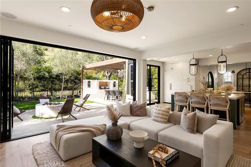 9 Calle Saltamontes, San Clemente, CA, 92673 | Card Image