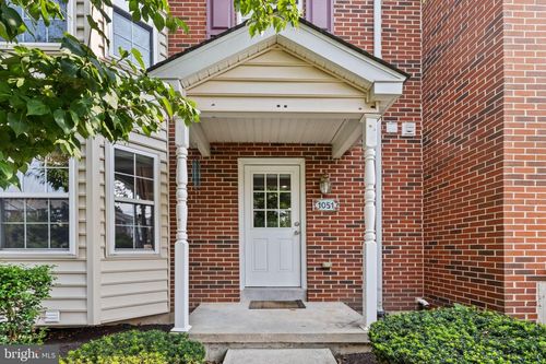 3-1051 Square Dr, PHOENIXVILLE, PA, 19460-5908 | Card Image