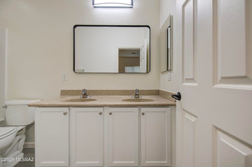 21261 E Volunteer Drive, Red Rock, AZ, 85145 | Card Image