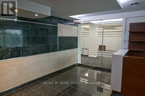 500-170 Sheppard Ave E, North York, ON, M2N3A4 | Card Image