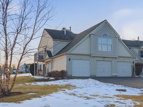 523 Bridle Trl, Wheeling, IL, 60090-5933 | Card Image