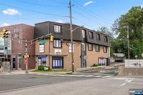 40 Broad Ave, Palisades Park, NJ, 07650-1437 | Card Image