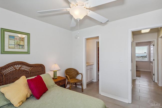 APT-7B - 16310 Perdido Key Dr, Condo with 2 bedrooms, 2 bathrooms and null parking in Pensacola FL | Image 18