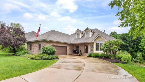 231 Windham Cir, Yorkville, IL, 60560-9832 | Card Image
