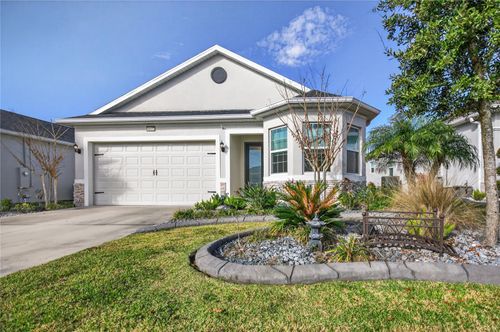 8677 Bridgeport Bay Cir, MOUNT DORA, FL, 32757-8880 | Card Image