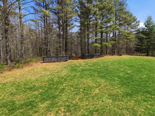 000 Thunder Ridge Drive, South Pittsburg, TN, 37380 | Card Image